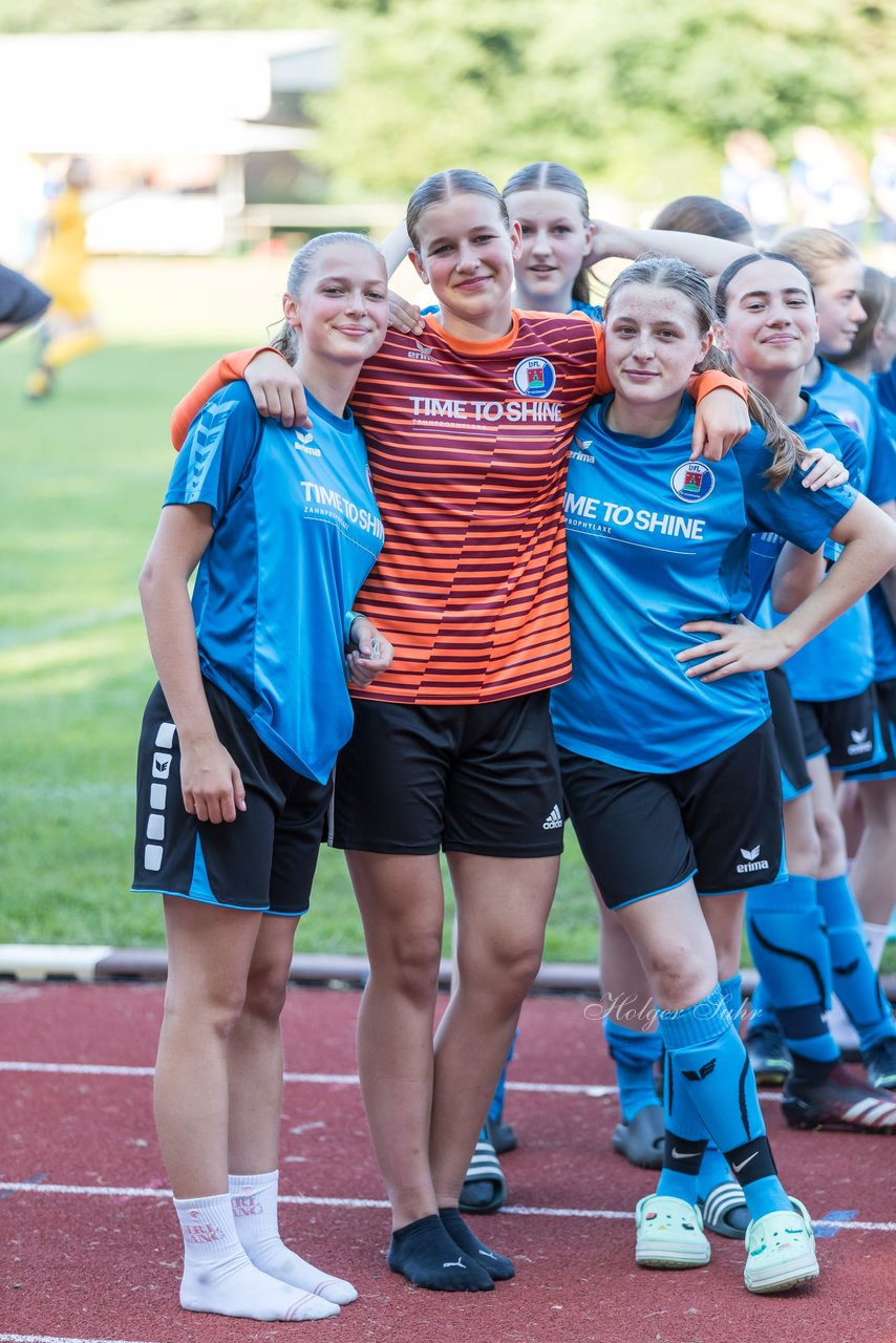 Bild 56 - Loewinnen Cup